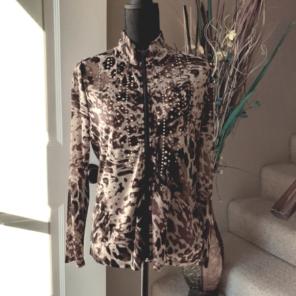 CHICO'S - Picture 1 of 9